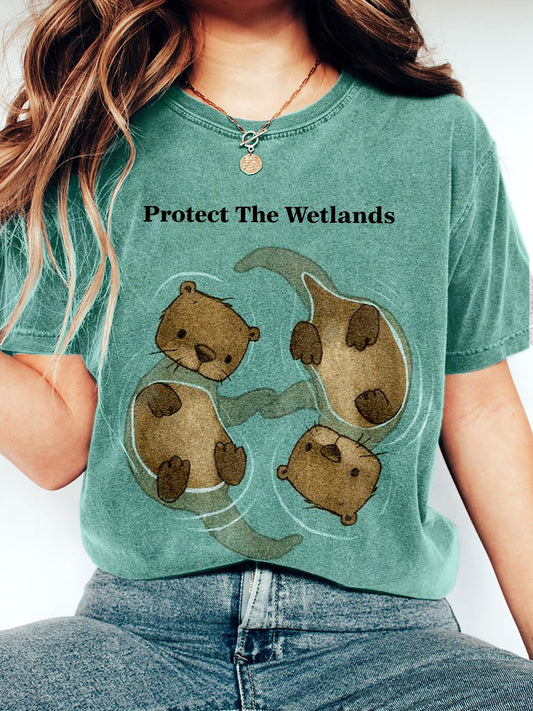 Women's Protect The Wetlands Otter Art Print T-Shirt