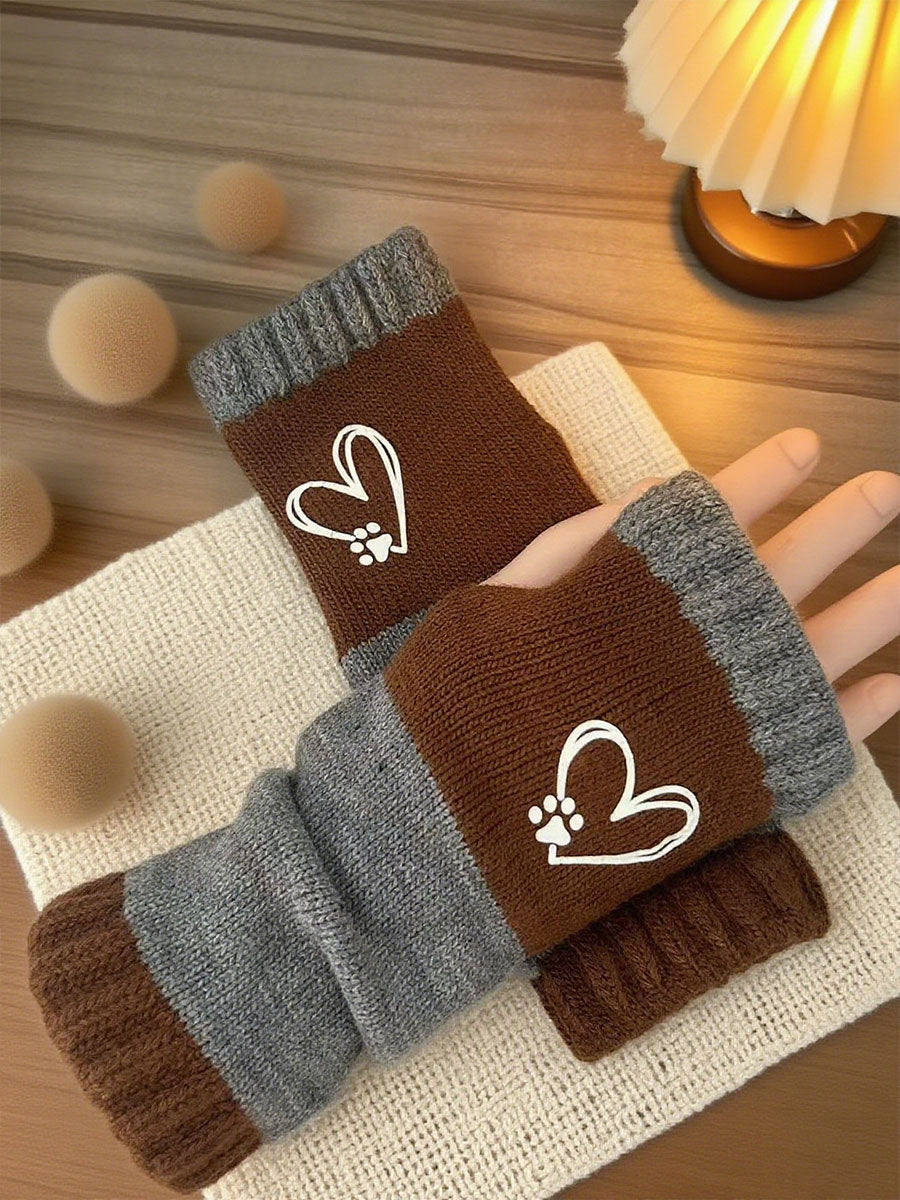Women's Heart-Shaped Footprint Gloves